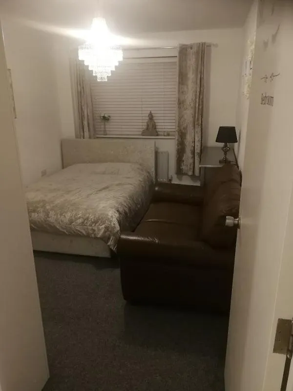 Half An Hour To The Heart Of London location